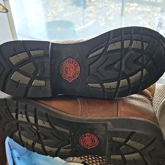 Justin Boots Brown Cowboy & Western Boots - Picture 9 of 9